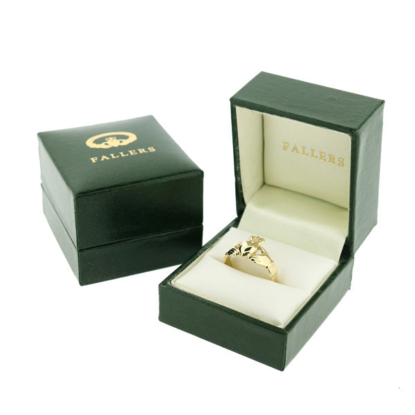 Ladies Claddagh Ring in 9K Gold